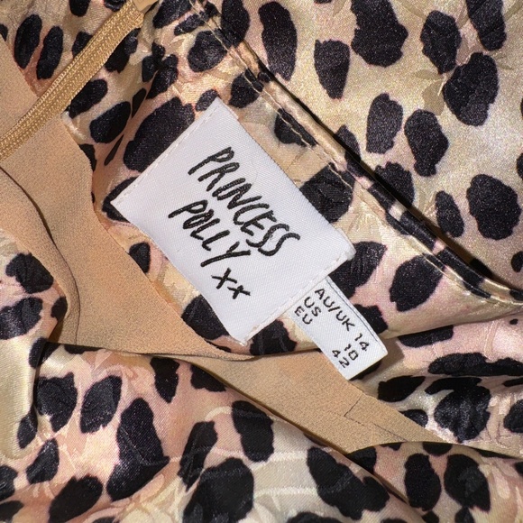 EUC Princess Polly Jemima Grace Leopard Print Mini Skirt Size 10 - Picture 3 of 8